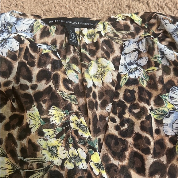 WHBM Floral Leopard Print blouse - Picture 5 of 5